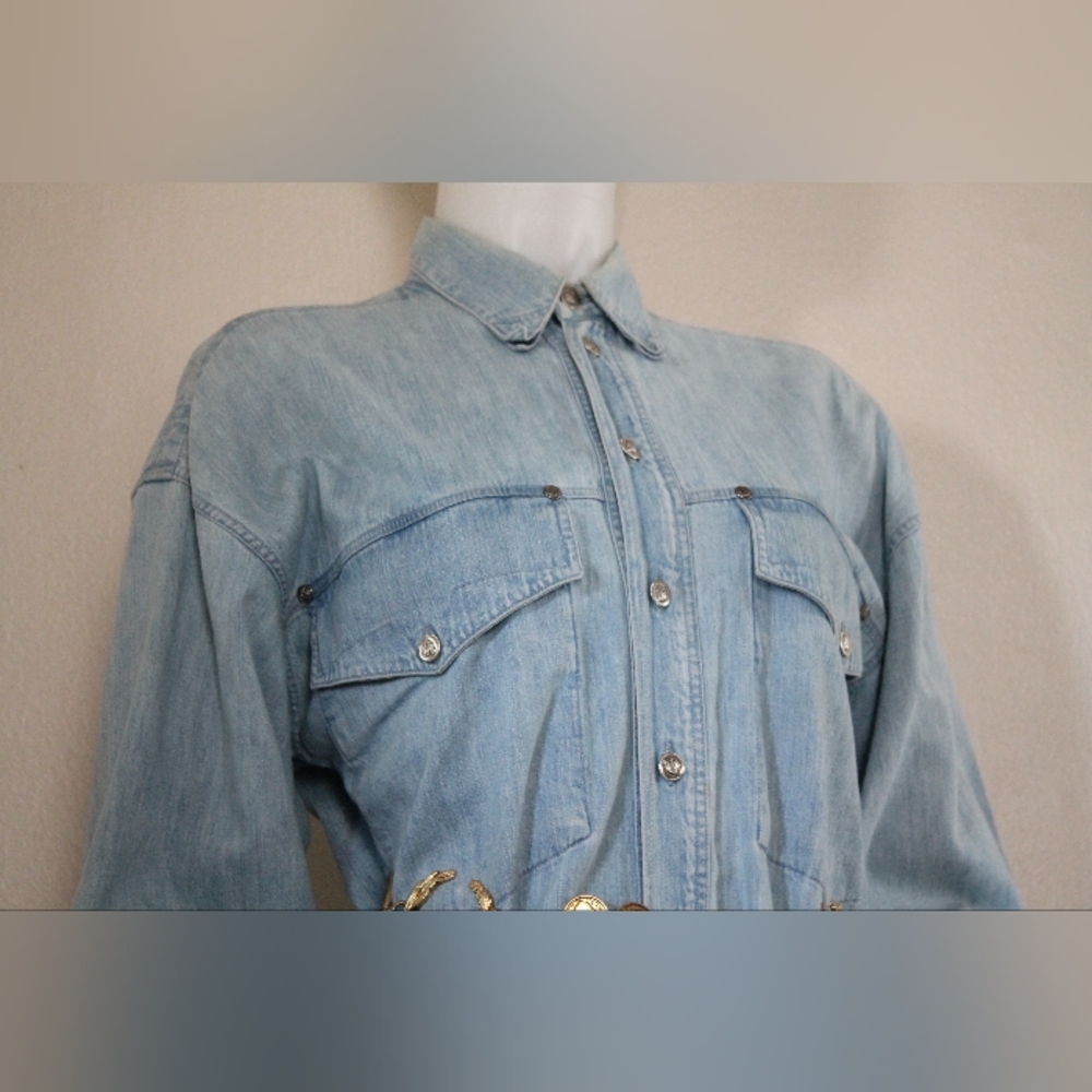 💙 Vintage '90s Versace Denim Western Button-Down Shirt - Picture 4 of 15